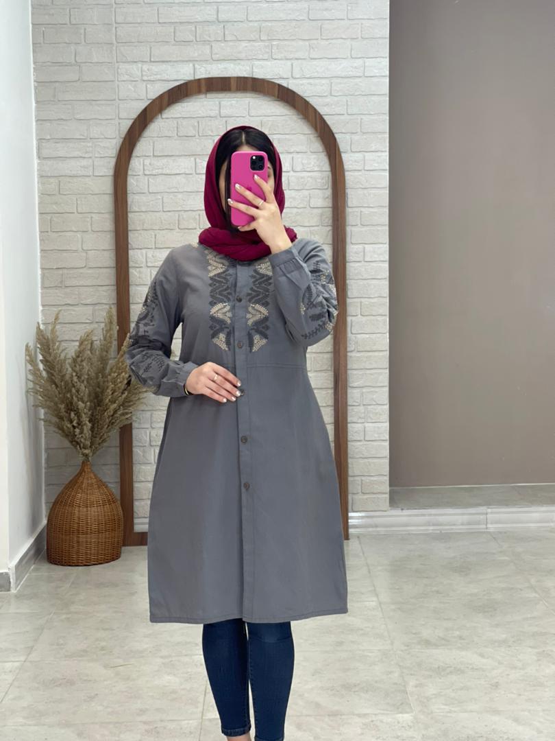 بررسی تخصصی مکمل رنگ طوسی در مانتو | گالری مانتو میرداماد IMG 20230618 WA0012 مکمل رنگ طوسی در مانتو