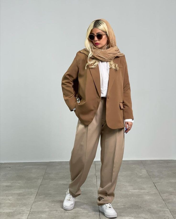 رنگ سال 2025 چیست؟+ ایده هایی برای ست کردن | گالری مانتو میرداماد the color trend of 2025 was introduced 11 1 رنگ موس شکلاتی