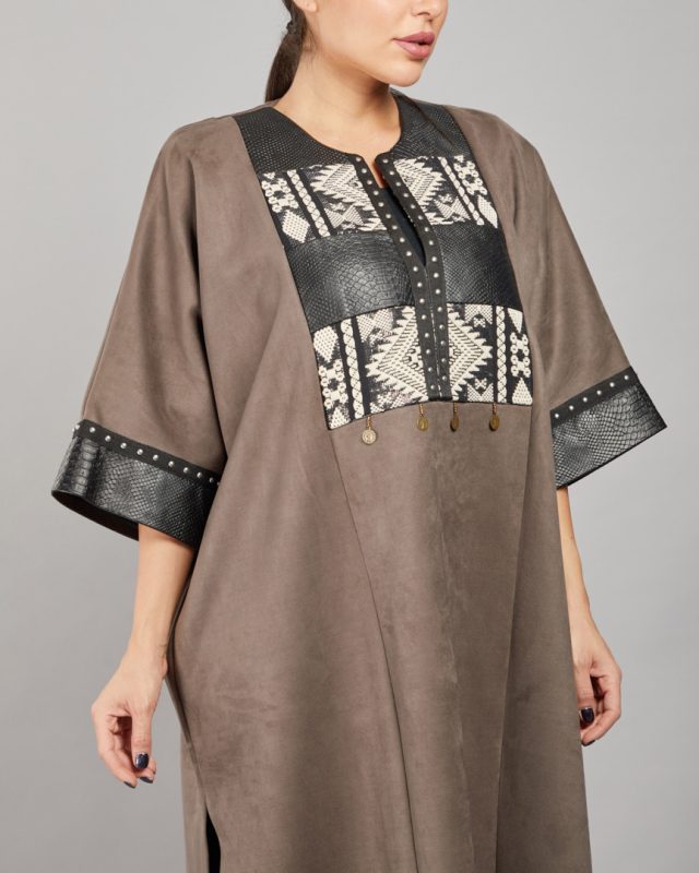 رفع گشادی پشت مانتو