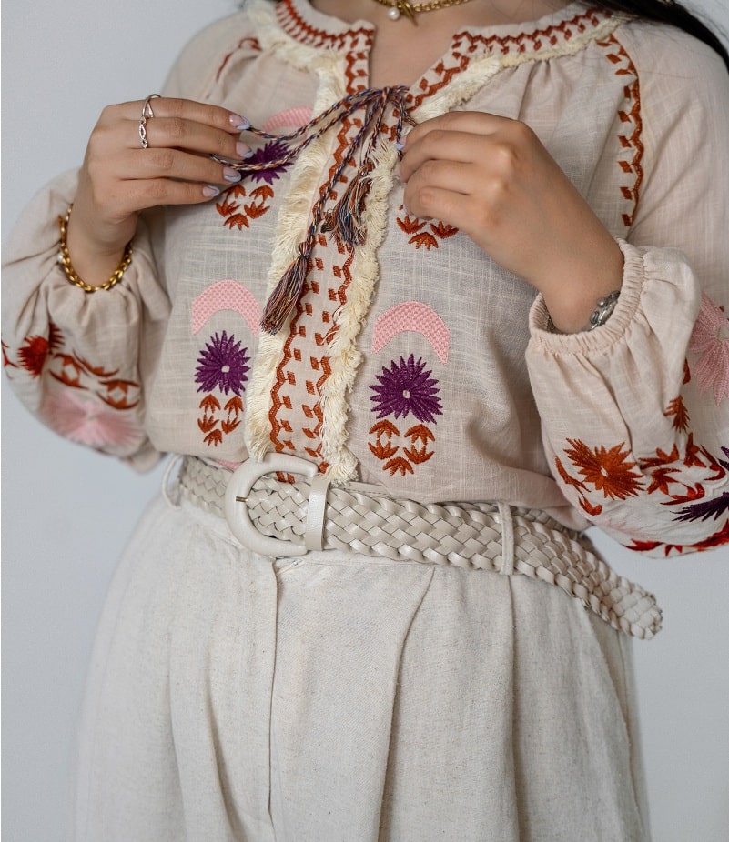 معرفی 6 مدل شومیز 1405 | گالری مانتو میرداماد mychinvad 1404 Anally strappy cream blouse 2 مدل شومیز